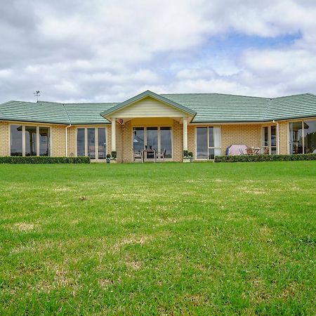 Country House B&B Waimate North ภายนอก รูปภาพ