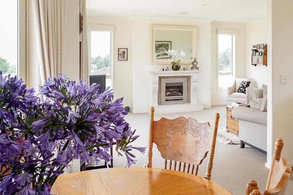 Country House B&B Waimate North ภายนอก รูปภาพ
