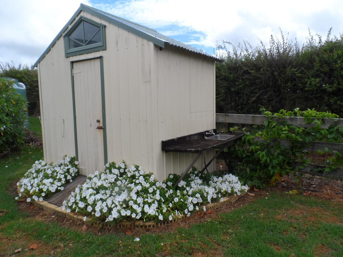 Country House B&B Waimate North ภายนอก รูปภาพ