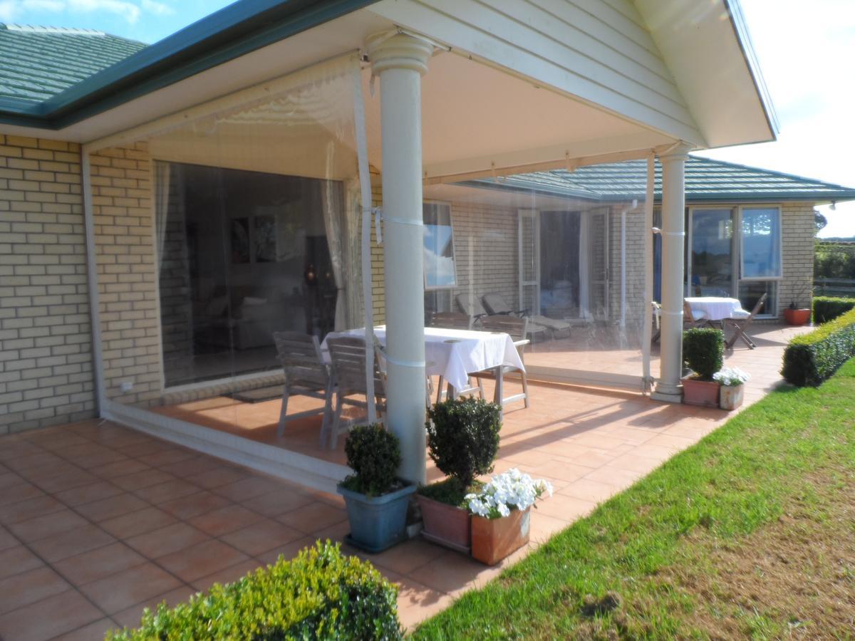 Country House B&B Waimate North ภายนอก รูปภาพ